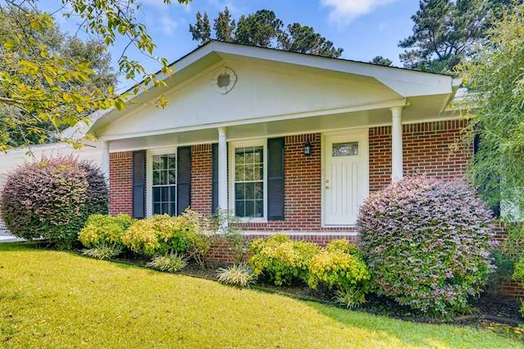 543 Donwood Ln Marietta, GA 30060 | 6922218 Photo 1