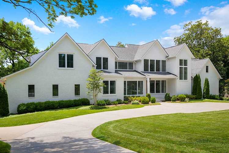 2401 Valley Brook Rd Nashville, TN 37215