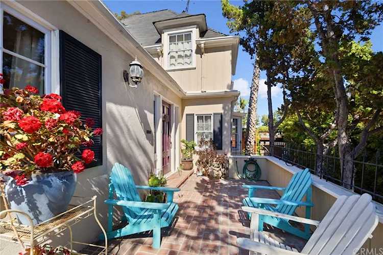 1950 N St Andrews Place Los Angeles, CA 90068
