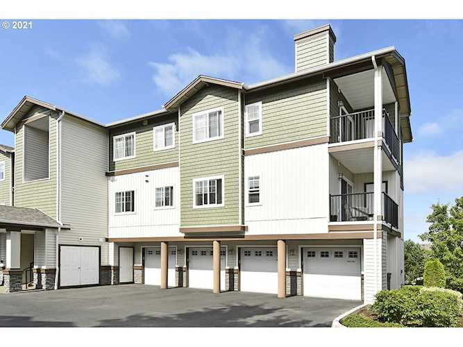 11825 NW Stone Mountain Ln #303 Portland, OR 97229 | MLS 21488409 Photo 1