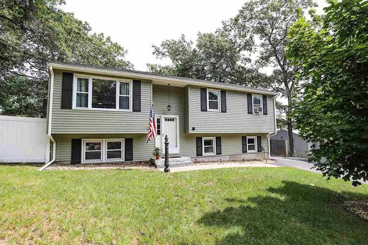 11 Cliff Rd Nashua, NH 03062 | MLS 4875046 Photo 1