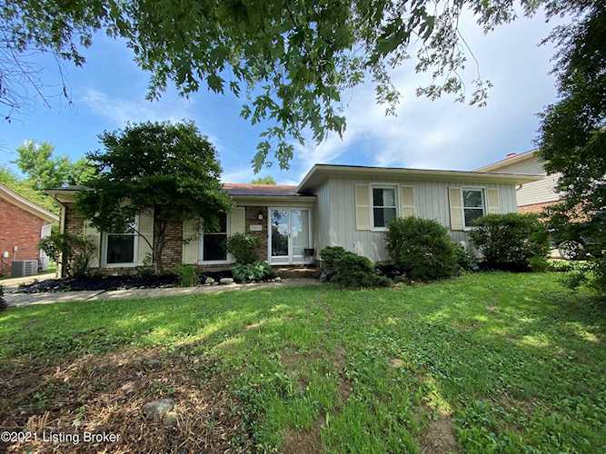 7807 Canonero Way Louisville, KY 40291