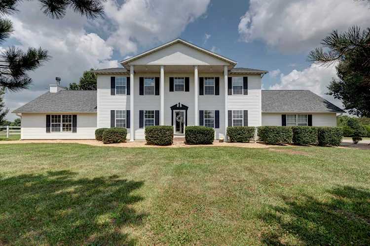170 Country View Rd Highlandville, MO 65669