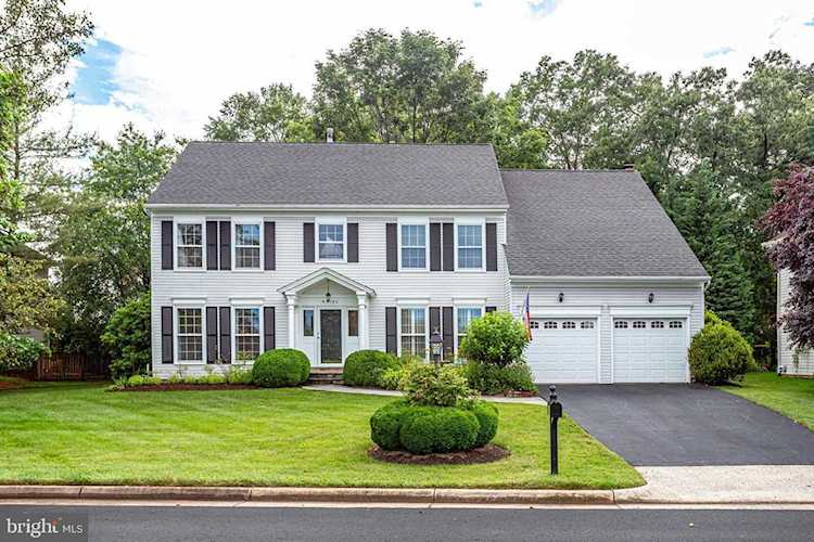 44161 Bristow Circle Ashburn, VA 20147 | MLS ® VALO2002420 Photo 1