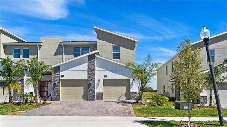 857 Ocean Course Ave Davenport, FL 33896