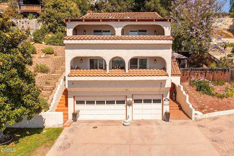 86 Arnaz Dr Oak View, CA 93022