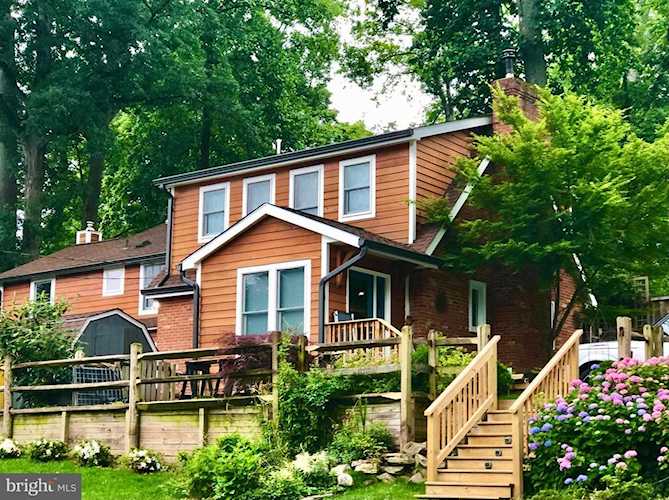 12 Severn River Rd Severna Park, MD 21146 | MLS ® MDAA2000702 Photo 1