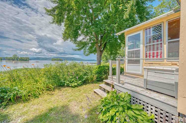 164 South Rd Ferrisburgh, VT 05456