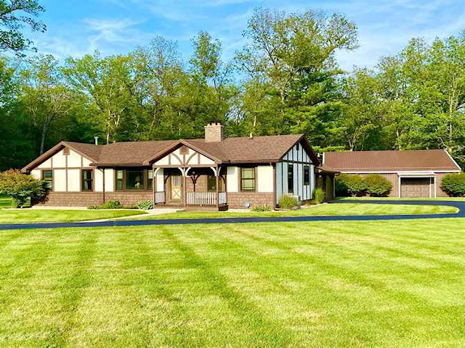6374 Pear Ave Croton Twp, MI 49337 | MLS 65021096845 Photo 1