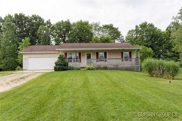 1550 NE Serenity Valley Dr Solon Twp, MI 49319