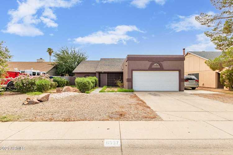 6557 N 73rd Avenue Glendale, AZ 85303 | MLS 6272502 Photo 1