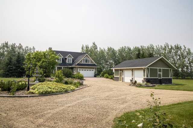 25 Farries Dr SE Airdrie, AB T4A 3