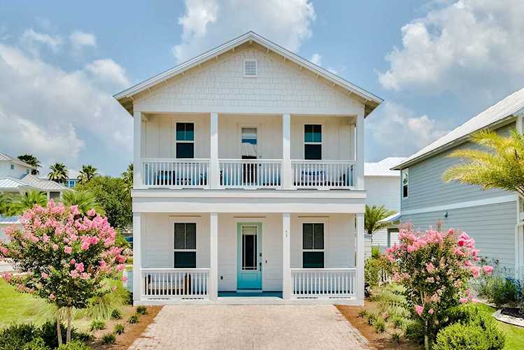 53 S Grande Pointe Drive Panama City Beach, FL 32461