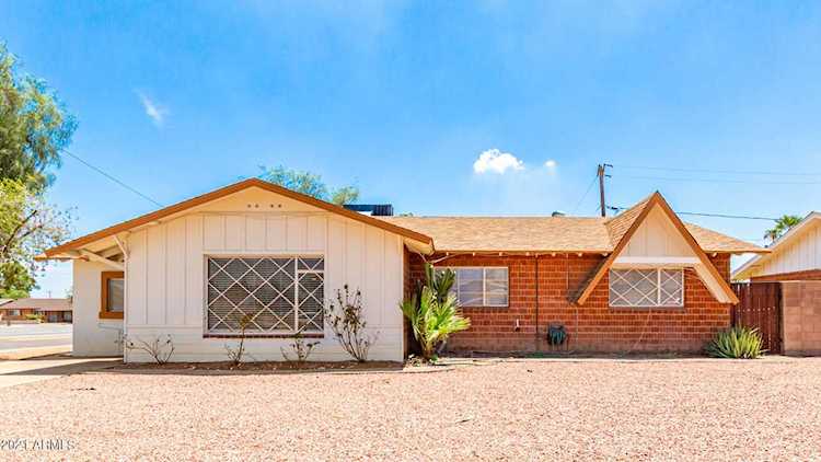 3501 W Tuckey Lane Phoenix, AZ 85019 | MLS 6272536 Photo 1