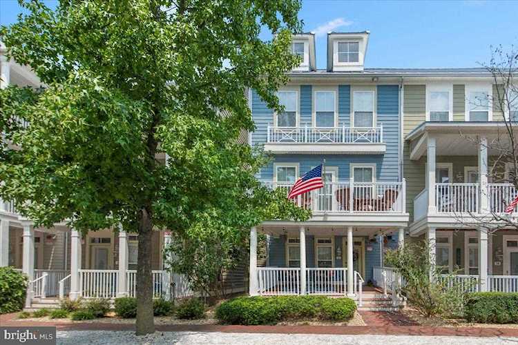 Sunset Island 16 Corner Store Ln #16 Ocean City MD home for sale | BEACH LIFE Photo 1