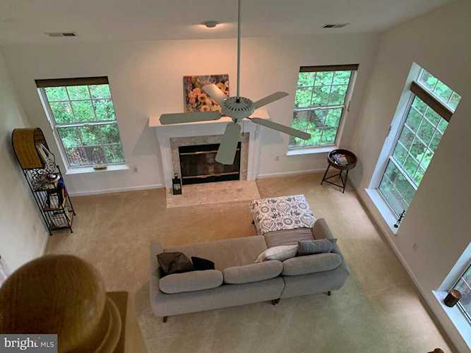 319 Overlook Dr #319 Occoquan, VA 22125