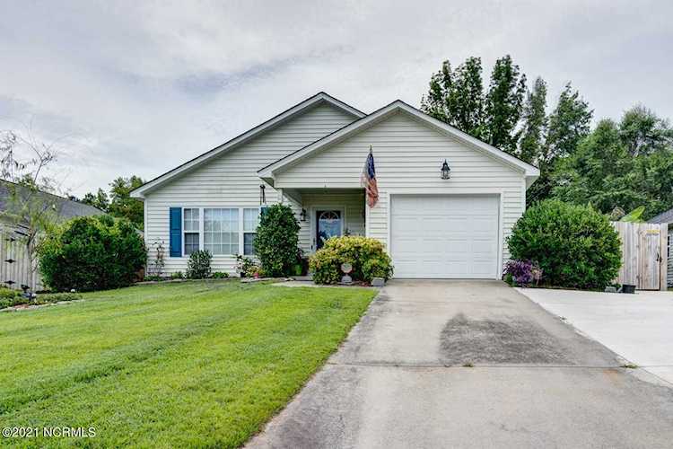 209 Attmore Drive New Bern, NC 28560 | MLS 100279593 Photo 1