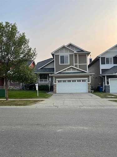 1015 Bayside Dr SW Airdrie, AB T4B 3E4