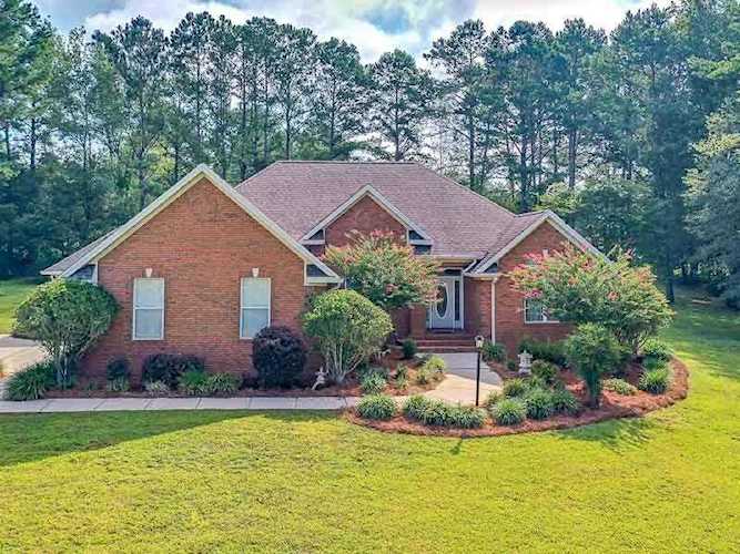 1051 Alameda Dr Tallahassee, FL 32317
