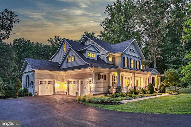 248 Springvale Rd Great Falls, VA 22066
