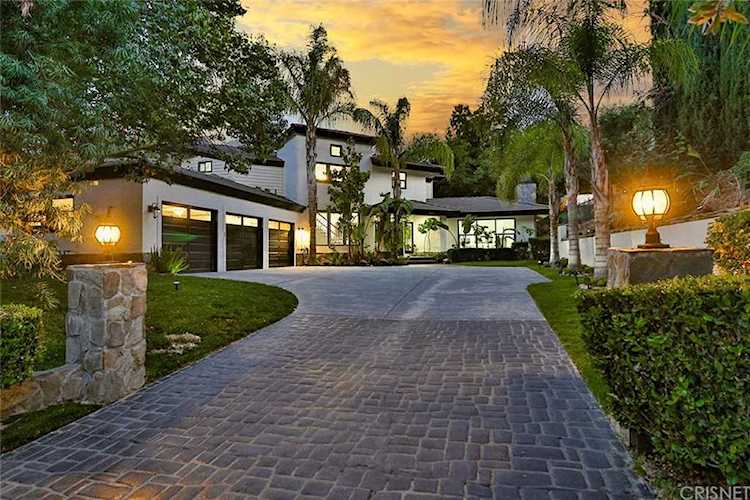 5688 Blackbird Ave Westlake Village, CA 91362