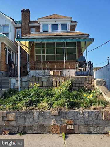 1811 W Nedro Ave Philadelphia, PA 19141