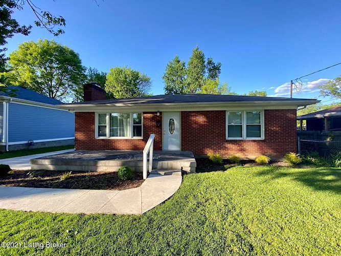 3229 Elane Dr Louisville, KY 40216 | MLS 1587410 Photo 1