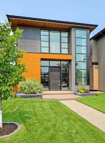 2606 3 Ave NW Calgary, AB T2N 0L5