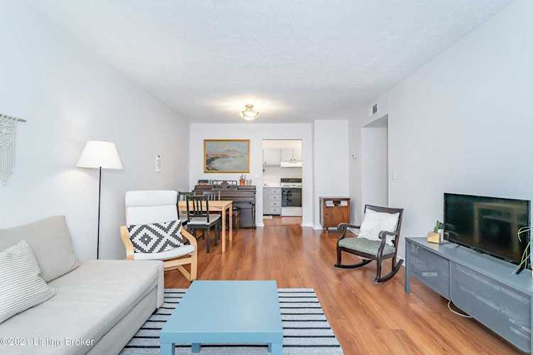 728 Zorn Ave #15 Louisville, KY 40206 | MLS 1586875 Photo 1