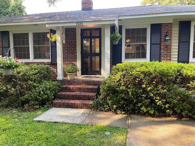 1322 Linden Circle Charleston, SC 29407