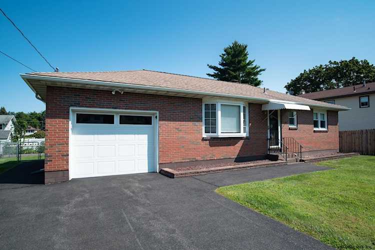 299 Third Avenue Ext Rensselaer, NY 12144