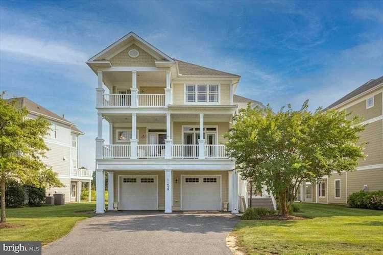 11458 Maid At Arms Ln Berlin, MD 21811
