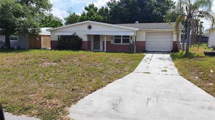 2332 Chancery Dr Holiday, FL 34690 | MLS W7836459 Photo 1