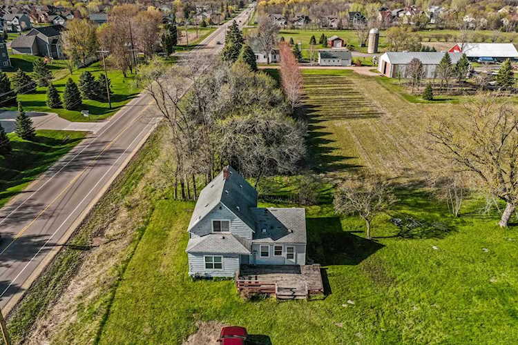 6716 Centerville Road Centerville, MN 55038