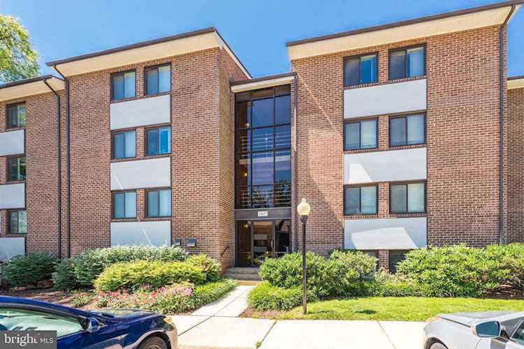1407 Northgate Square #2C Reston, VA 20190 | MLS ® VAFX1209510 Photo 1