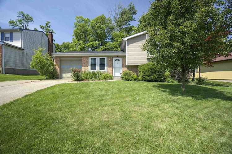 7724 Ravenswood Dr Florence, KY 41042 | MLS 550120 Photo 1