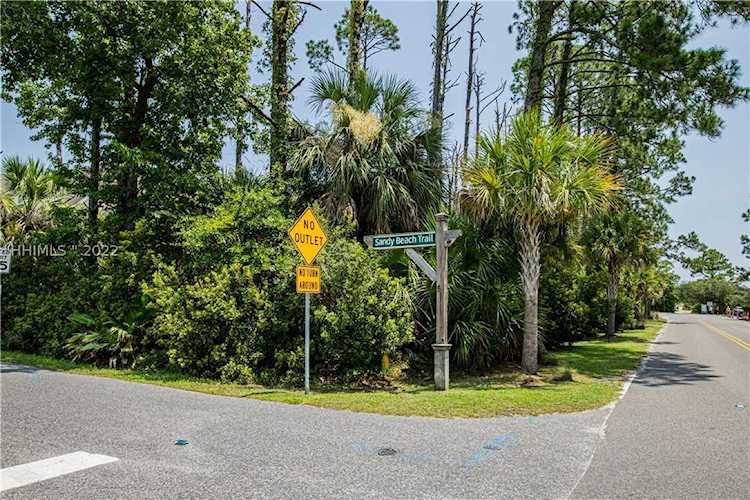 2 Sandy Beach Trl Hilton Head Island, SC 29928