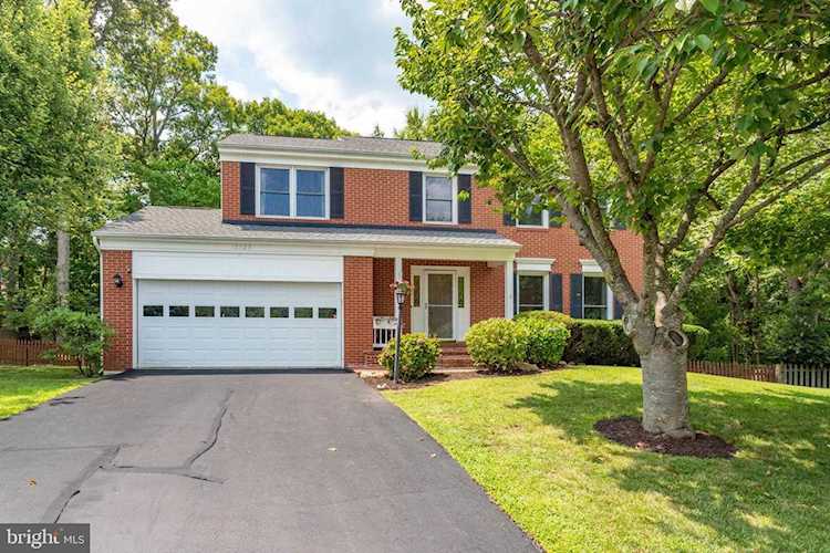 12529 Sulky Ct Woodbridge, VA 22192 | MLS ® VAPW2004216 Photo 1