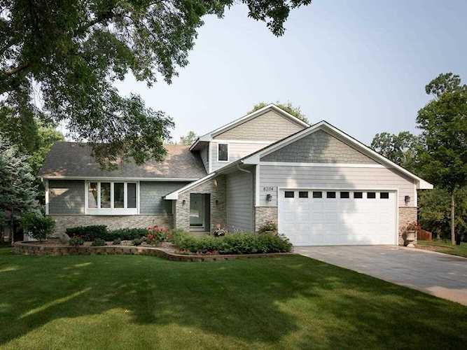 8204 Horizon Drive Shakopee, MN 55379