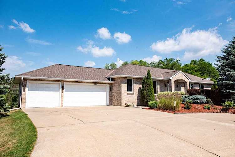 8251 College Trail Inver Grove Heights, MN 55076