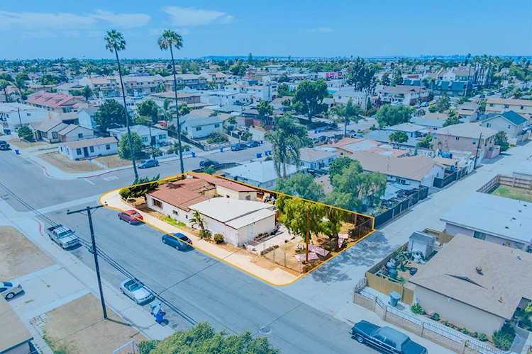 1195 Georgia St Imperial Beach, CA 91932
