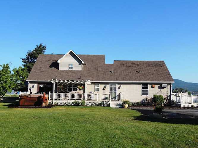 204 Kruger Rd Plains, MT 59859