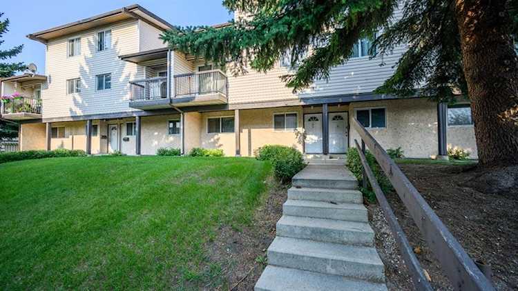 3745 Fonda Way SE #8 Calgary, AB T2A 6G2