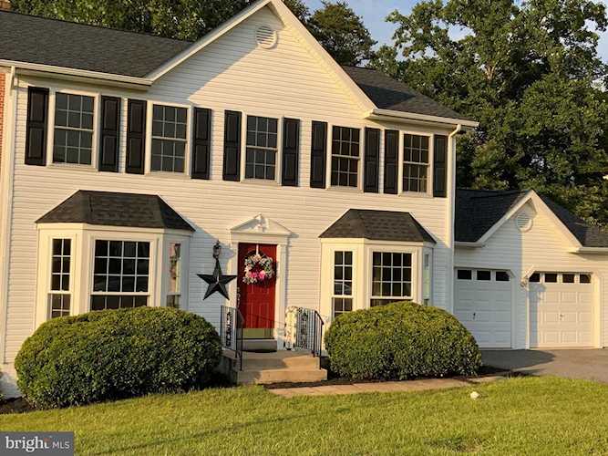 30 Thornberry Ln Stafford, VA 22556