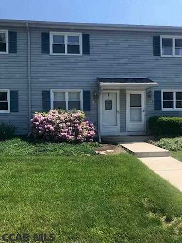 25 Fredericksburg Court State College, PA 16803