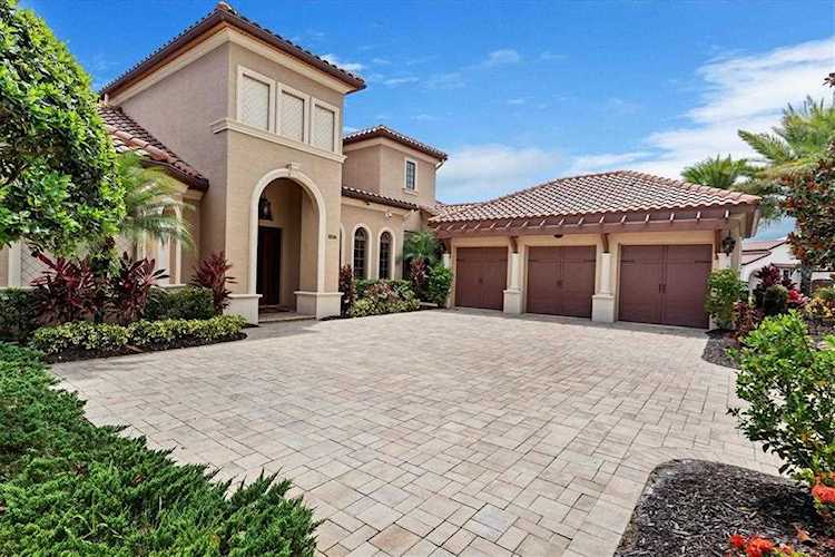 8336 Catamaran CIRCLE Lakewood Ranch, FL 34202