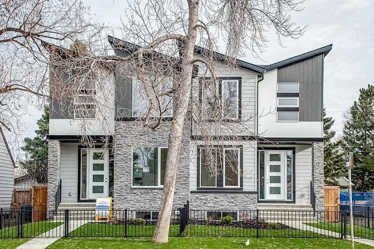 1106 Russet Rd NE Calgary, AB T2E 5L3