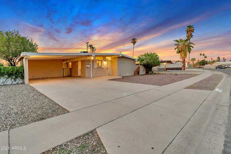 3628 W Lawrence Lane Phoenix, AZ 85051 | MLS 6272527 Photo 1