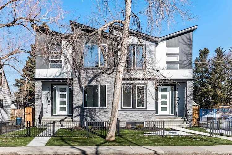 1108 Russet Rd NE Calgary, AB T2E 5L3
