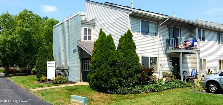 4208 Wisteria Landing Cir #206 Louisville, KY 40218